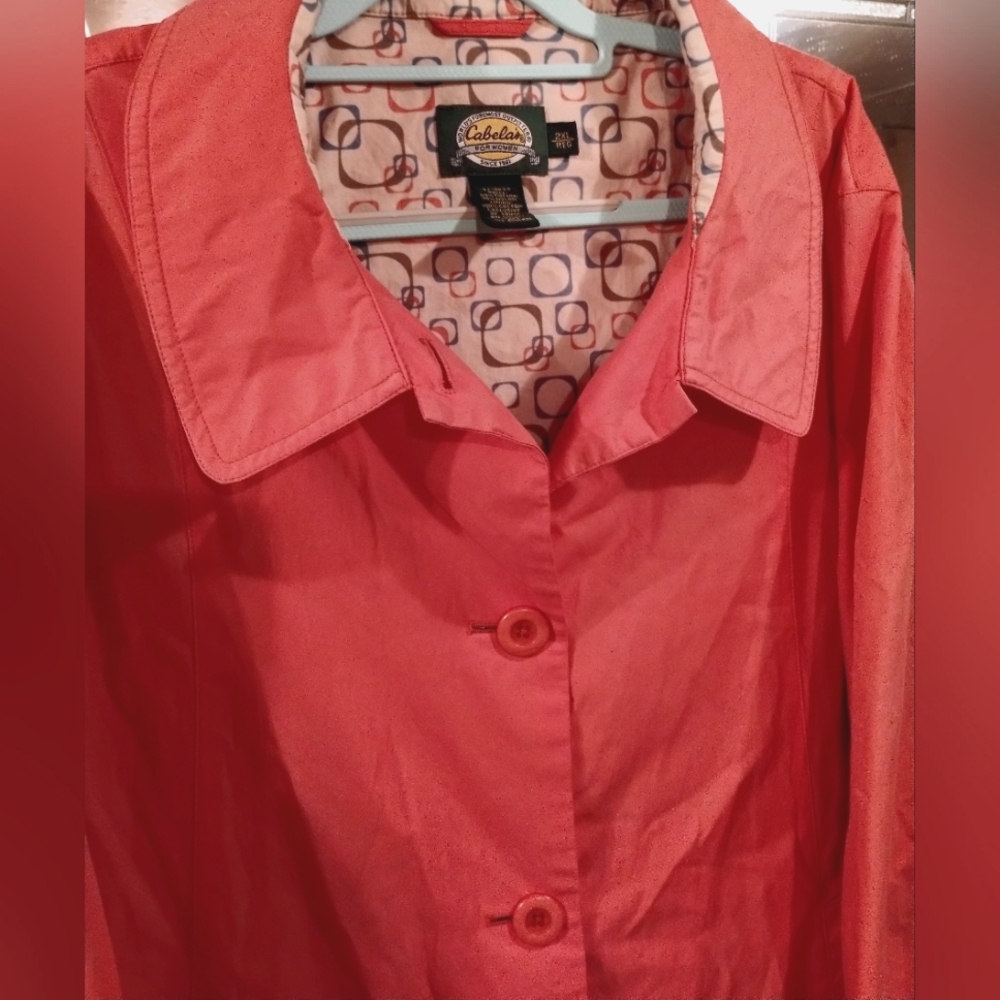 Women's Cabela's light coat/raincoat